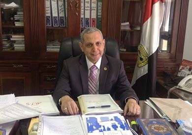 رئيس مصلحة الجمارك الدكتور مجدي عبد العزيز